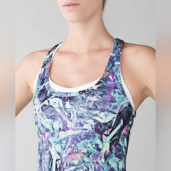 Lululemon Studio Racerback Tank Top 💙 Small - Picture 3 of 8